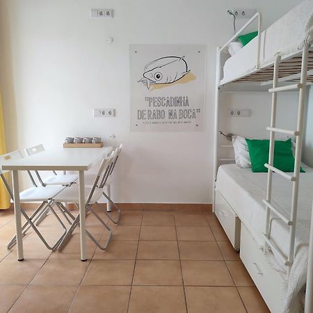Racing Mackerel Hostel Лагуш Екстер'єр фото