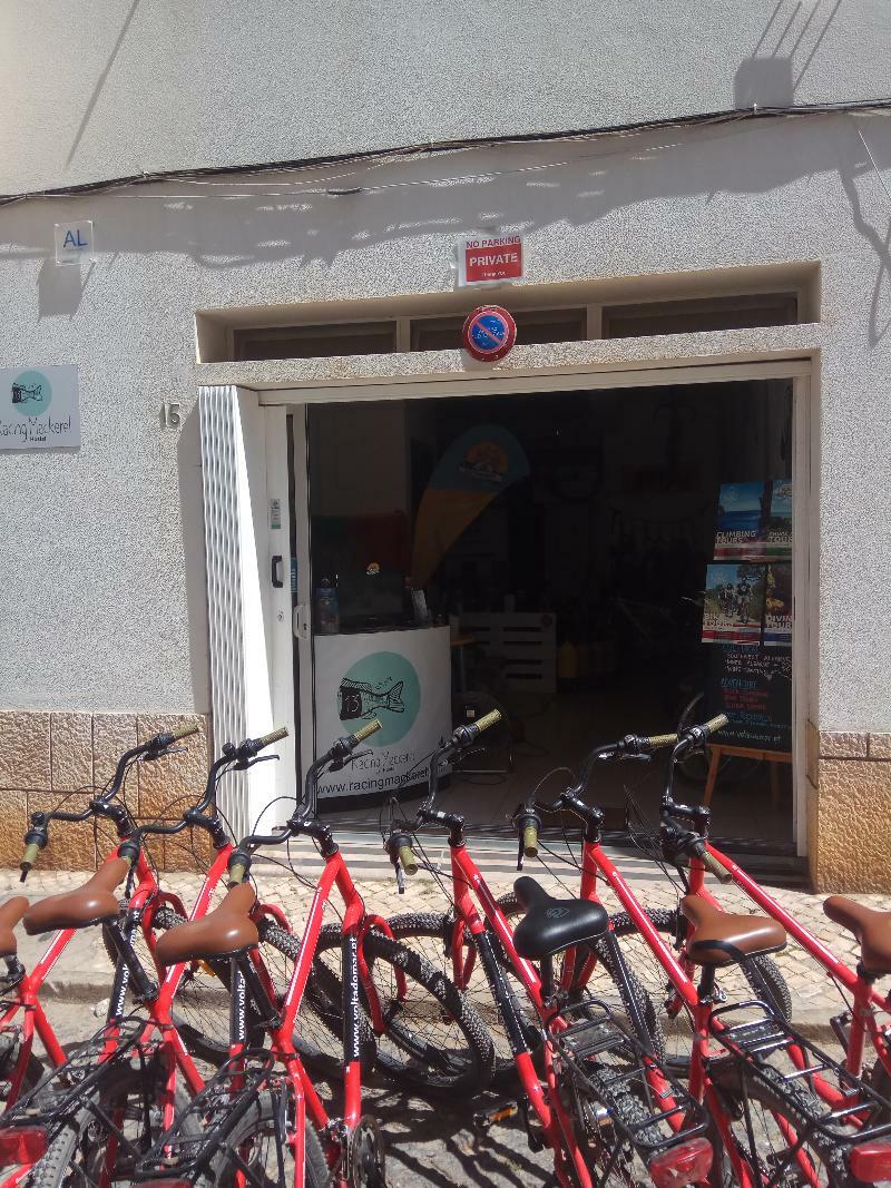 Racing Mackerel Hostel Лагуш Екстер'єр фото